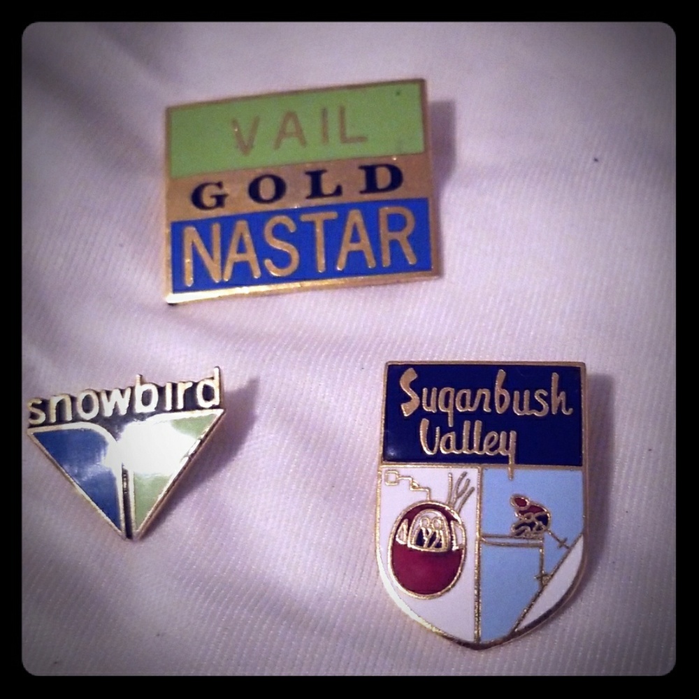 Ski resort lapel